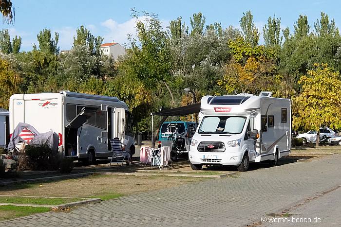 161027 Zamora Camping