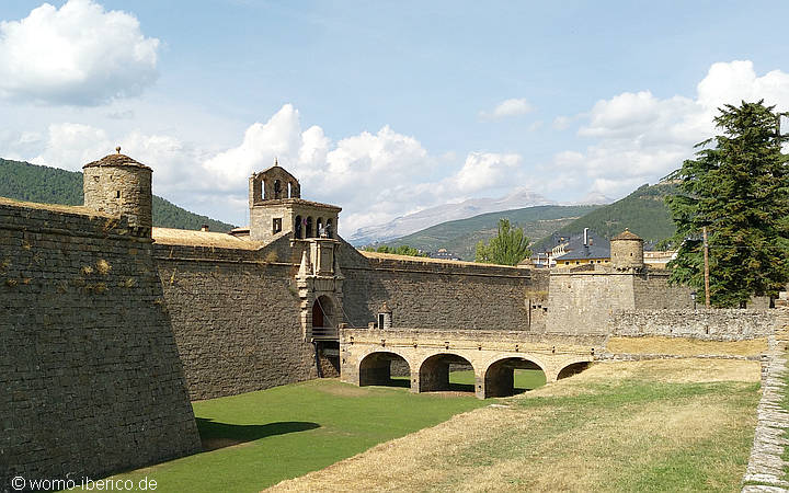 20180830 Jaca Festung