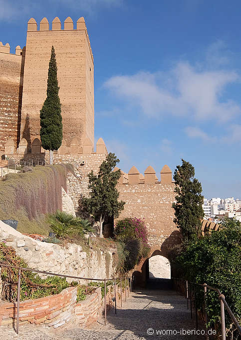 20190312 Almeria Burg Turm