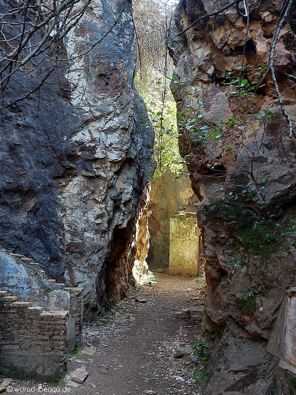 20230316 CerroHierro Schlucht