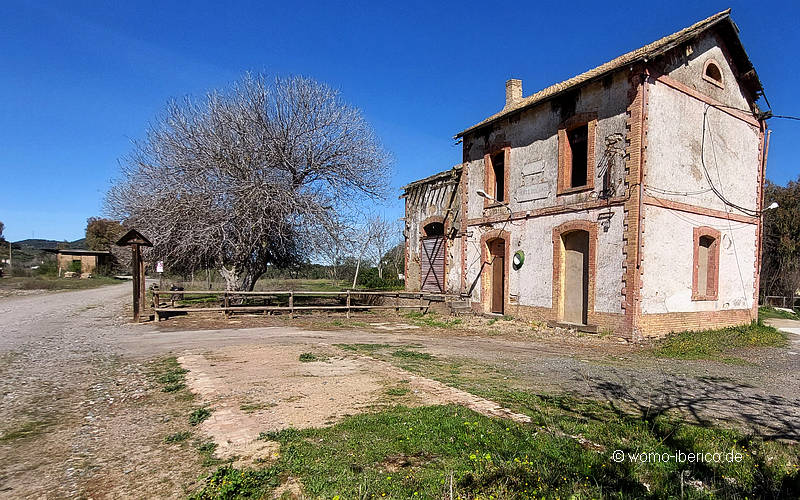 20230320 FuenteDelArco VV Bahnhof