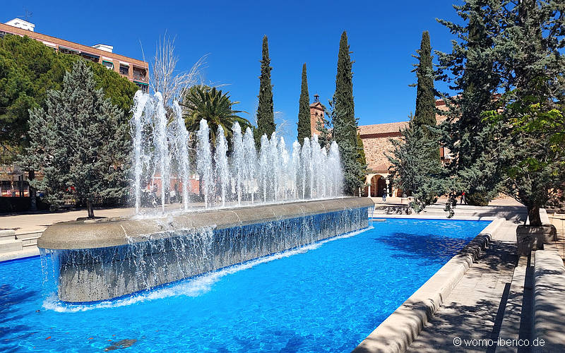 20230402 Puertollano Brunnen1