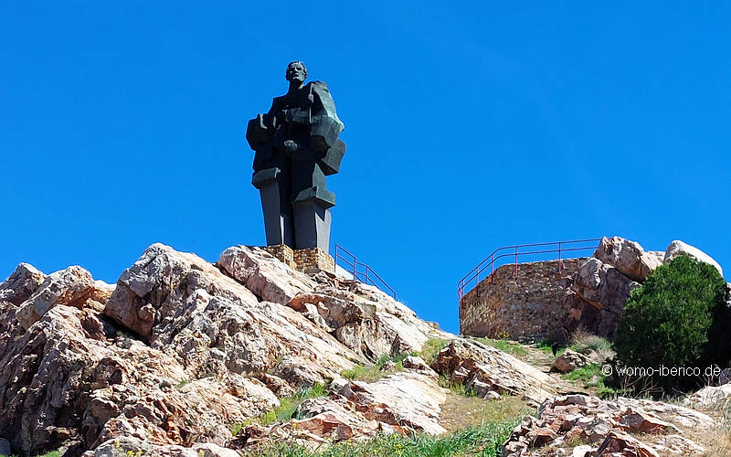 20230402 Puertollano Monument