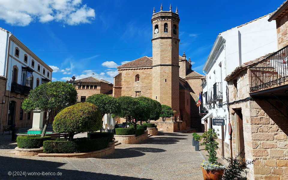 20240516 BanosEncina Kirche