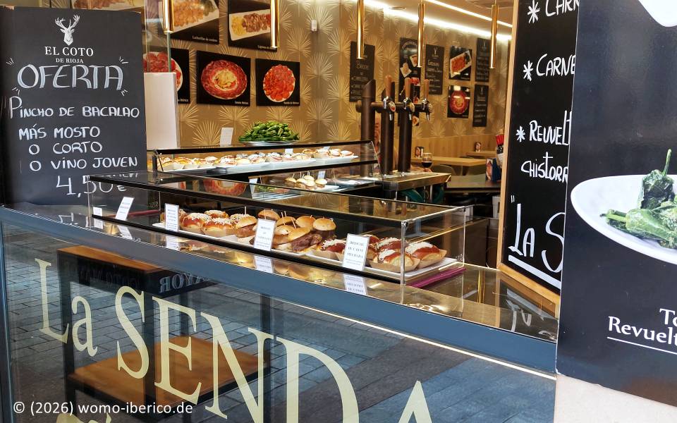 Logroño, Calle del Laurel 20260430 Logrono Laurel Pinchos