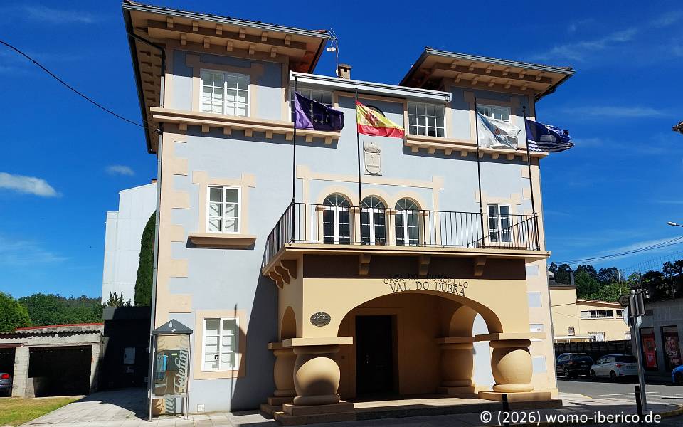Val do Dubra 20260609 ValDoDubra Rathaus