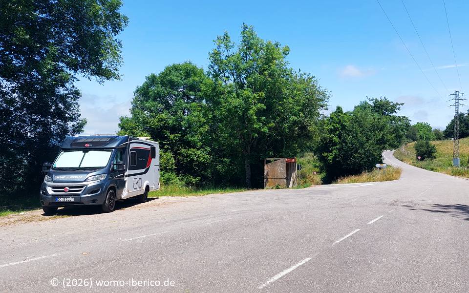 Torazo, Parkplatz (GPS: 43.3976, -5.3975) 20260615 Torazu PP